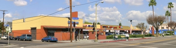 More Photos Of 4701-4725 S Broadway, Los Angeles Storefront For Sale