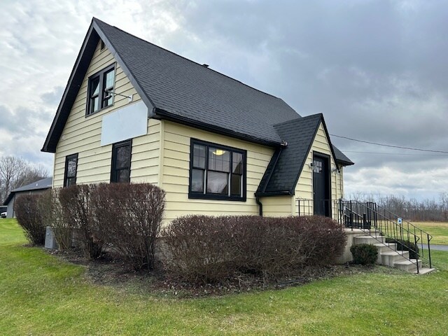 More Photos Of 7767 Transit Rd, East Amherst Storefront Retail Office For Sale