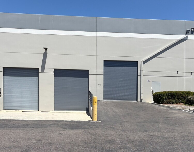 More Photos Of 2340-2386 E Walnut Ave, Fullerton Unknown For Lease