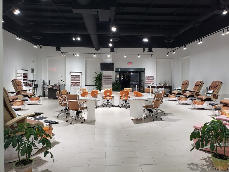 More Photos Of 13044 Grant Rd, Cypress General Retail For Sale