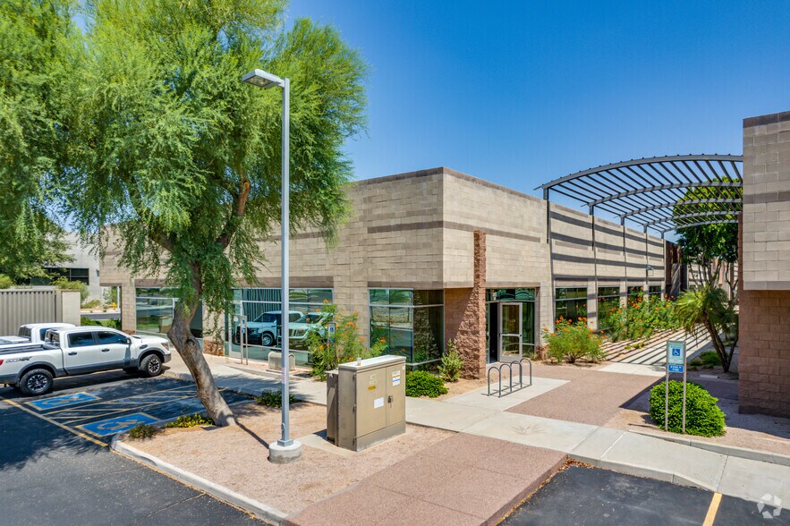 More Photos Of 1725 W Greentree Dr, Tempe Office For Lease
