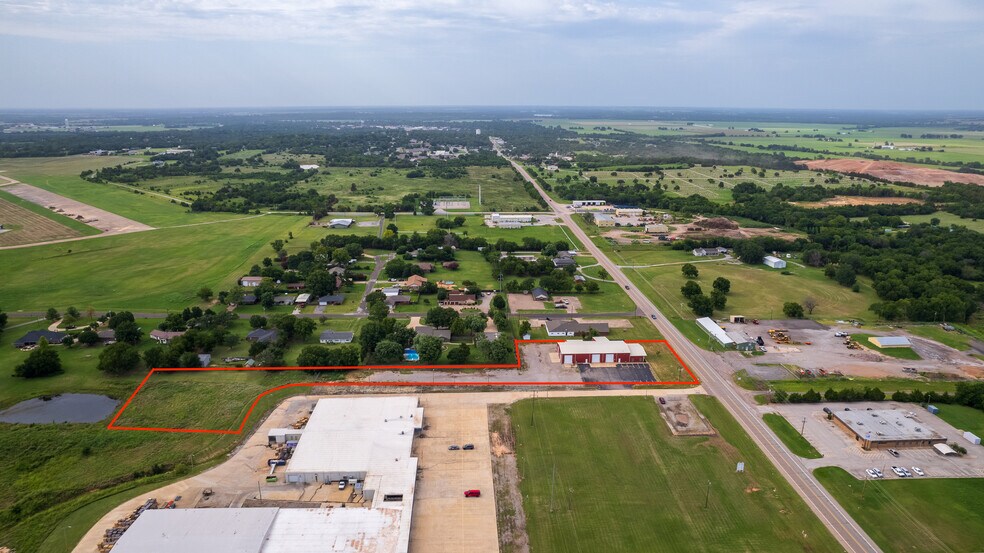 More Photos Of 2301 S Highway 77, Pauls Valley Industrial For Sale