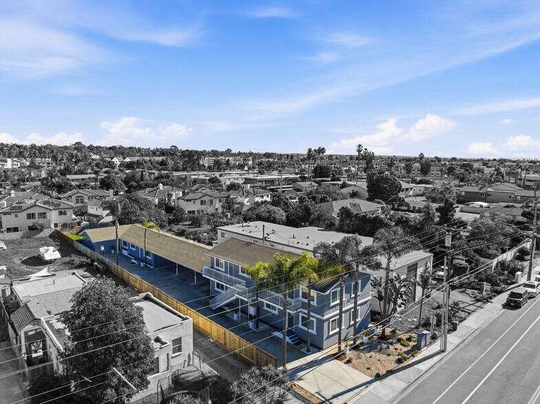 More Photos Of 2652 Jefferson St, Carlsbad Apartments For Sale