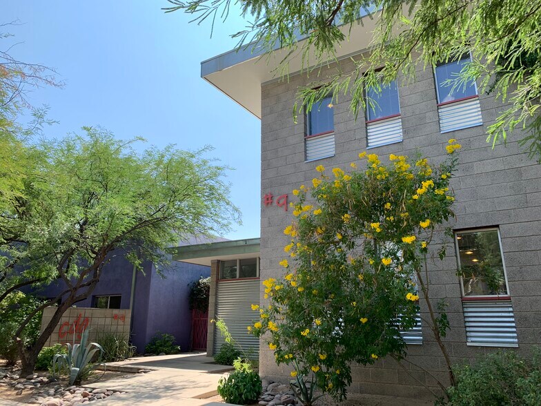 Primary Photo Of 2102 N Country Club Rd, Tucson Office Residential For Sale