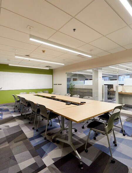 More Photos Of 800 Waterfront Dr, Pittsburgh Office For Lease