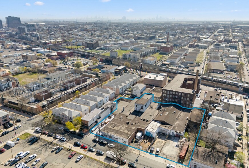 More Photos Of 116-130 Orchard St, Newark Warehouse For Sale