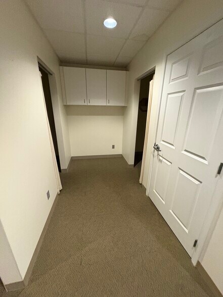 More Photos Of 2315 Sunset Blvd, Steubenville Medical For Lease