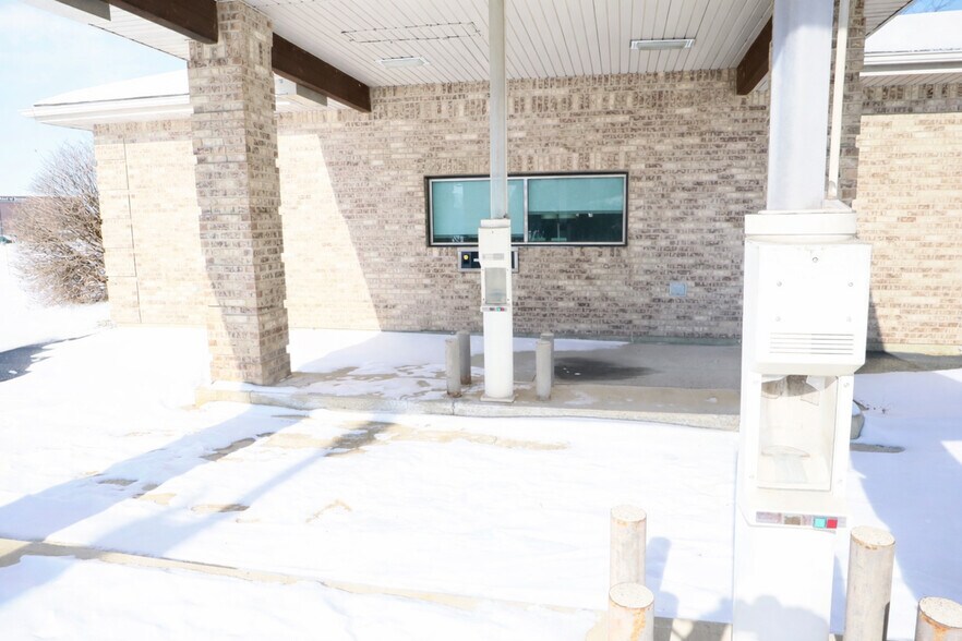 More Photos Of 3425 Hobson Rd, Fort Wayne Storefront Retail Office For Sale