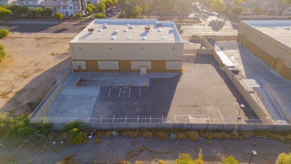 More Photos Of 5801 S 24th St, Phoenix Warehouse For Lease