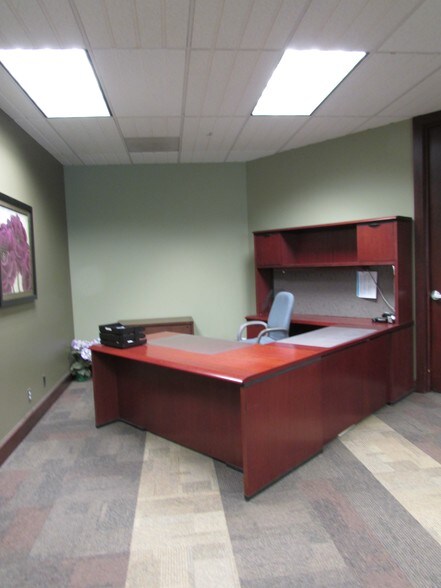 More Photos Of 4050 Lee Vance Dr, Colorado Springs Office For Lease