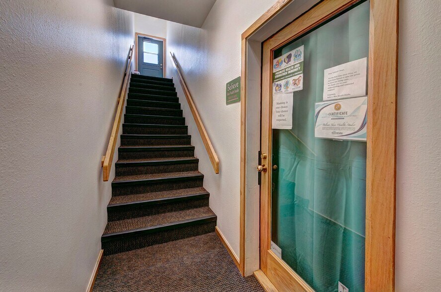 More Photos Of 619 E Main St, Frisco Office For Lease