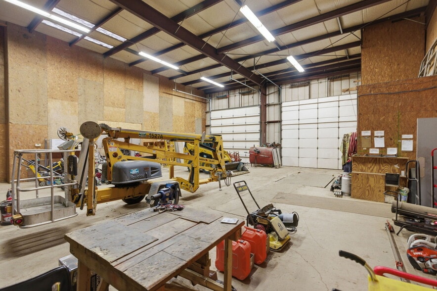 More Photos Of 62 H and S Dr, Selinsgrove Warehouse For Sale