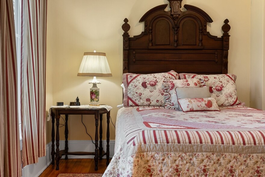 More Photos Of 207 W 2nd Ave, Easley Hospitality For Sale