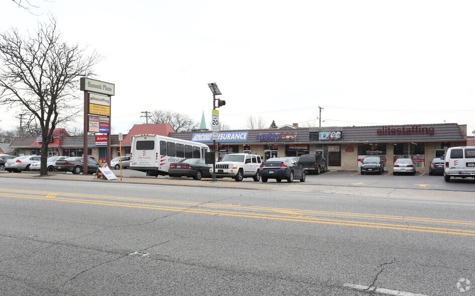 More Photos Of 7401-7415 Archer Ave, Summit Storefront For Lease