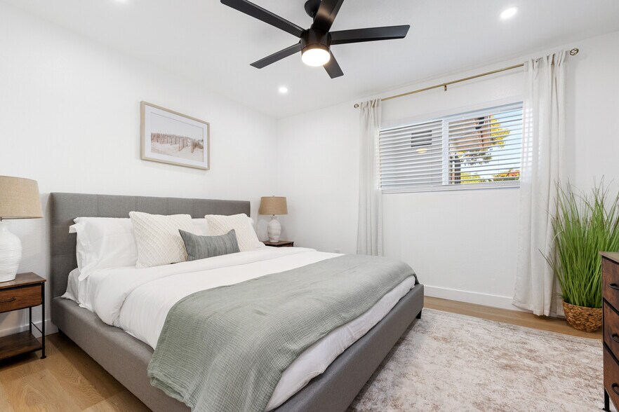 More Photos Of 1147-1149 Grove Ave, Imperial Beach Apartments For Sale