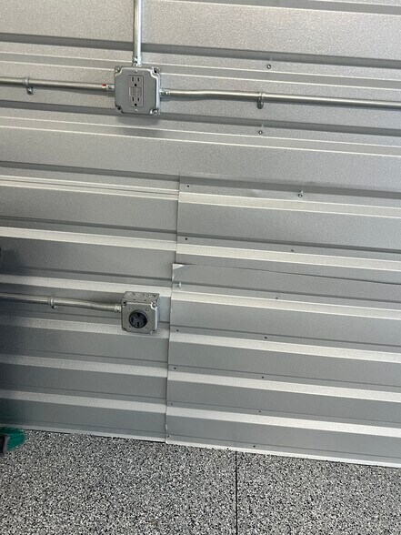 More Photos Of 5905 Ford Ave, Las Vegas Self Storage For Sale