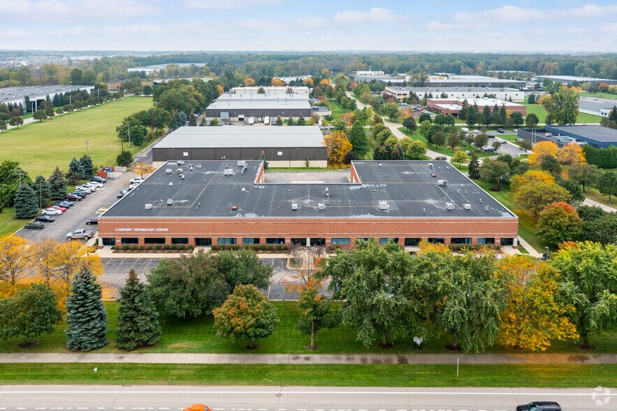 More Photos Of 50453-50489 Pontiac Trl, Wixom Flex For Lease