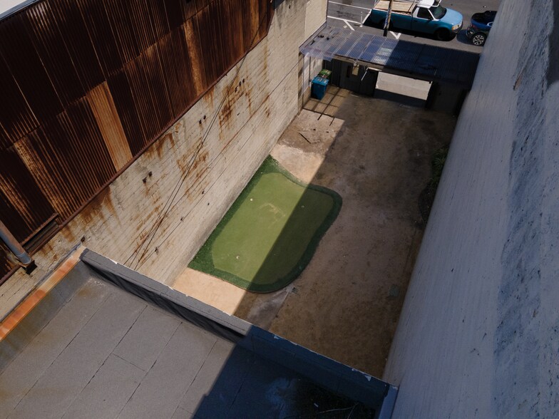 More Photos Of 1112 Howard St, San Francisco Warehouse For Lease