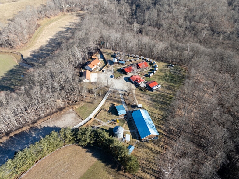 Primary Photo Of 39495 Saint Clair Rd, Pomeroy Specialty For Sale