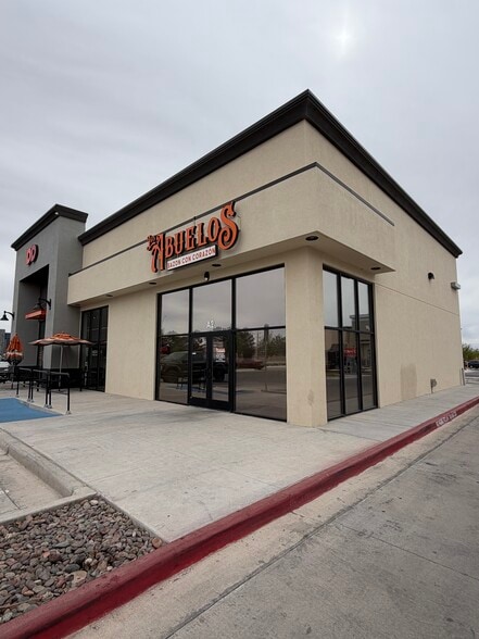 More Photos Of 13649 Eastlake Blvd, El Paso Storefront For Lease
