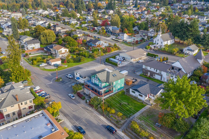 More Photos Of 829 2nd St, Mukilteo Office Residential For Sale
