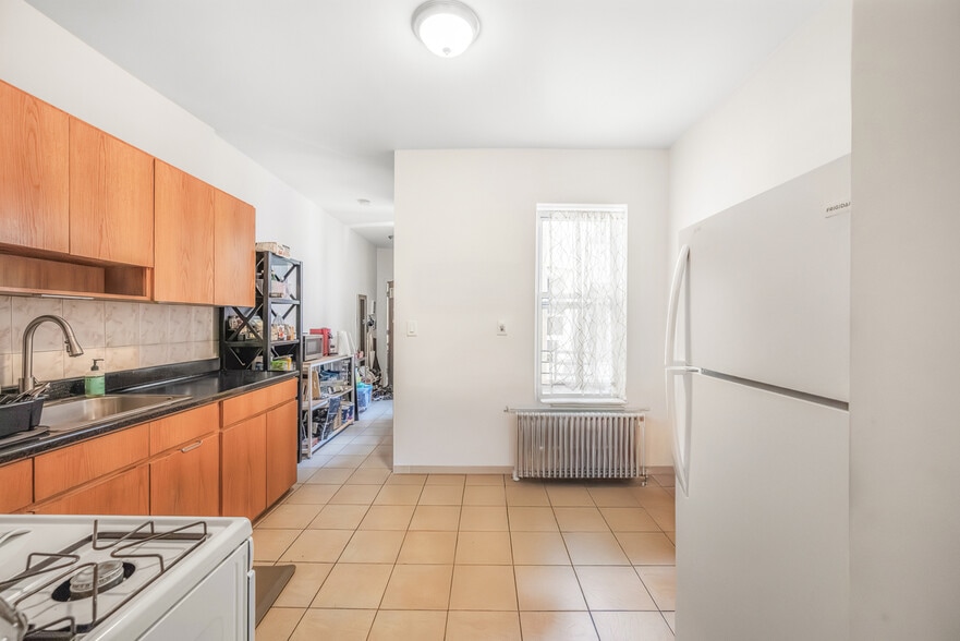 More Photos Of 4316 25th Ave, Astoria Apartments For Sale