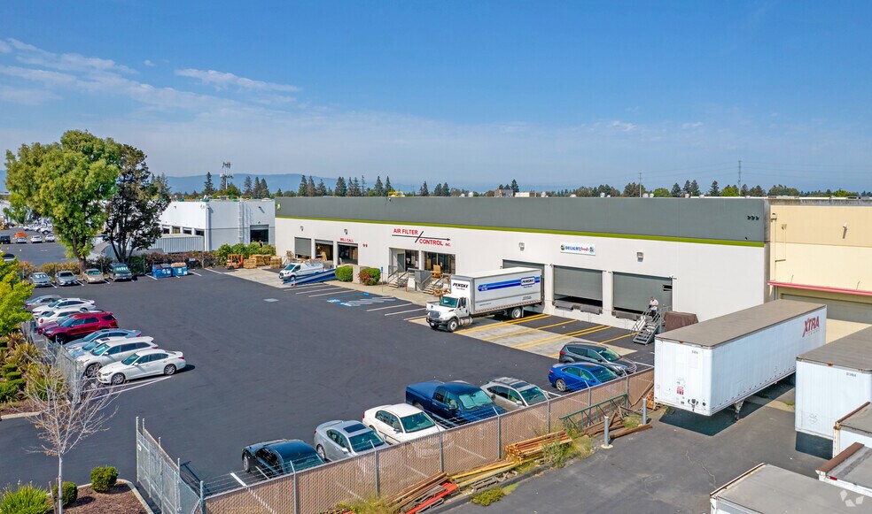 More Photos Of 631-641 Brennan St, San Jose Warehouse For Lease