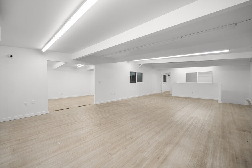 More Photos Of 1507 Essex St, Los Angeles Warehouse For Lease