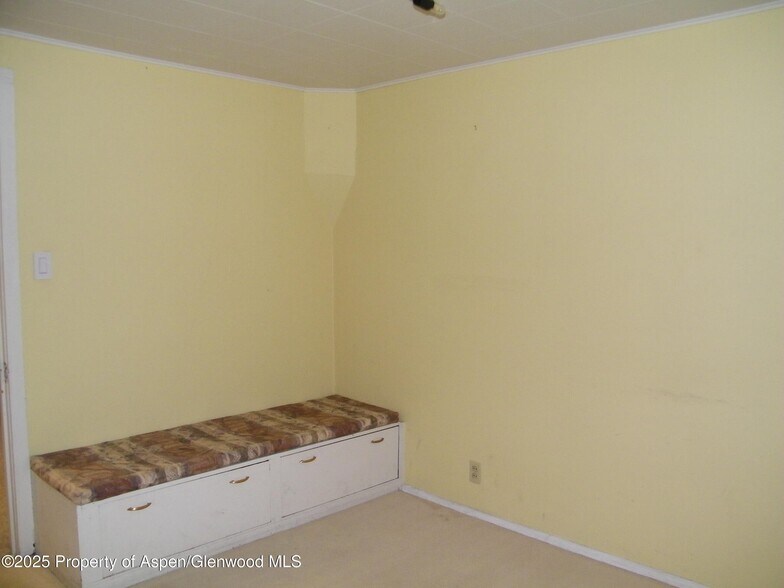 More Photos Of 758 Railroad Ave, Rifle Office For Sale