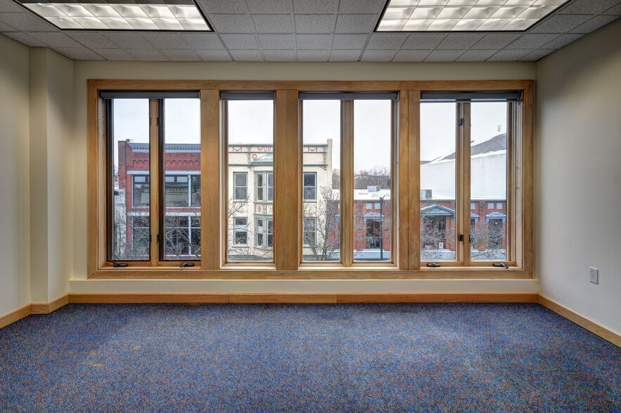 More Photos Of 121 E Front St, Traverse City Medical For Sale