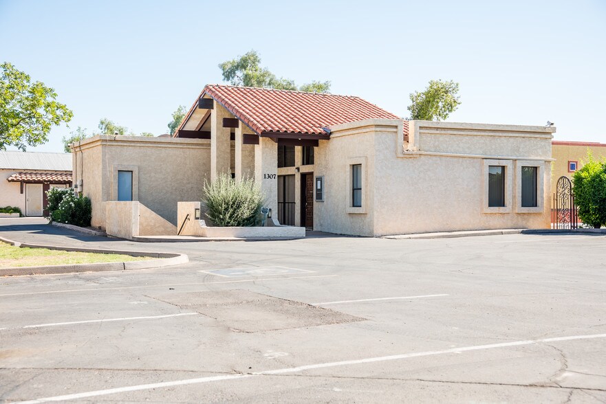 More Photos Of 1307 E Southern Ave, Mesa Office For Lease
