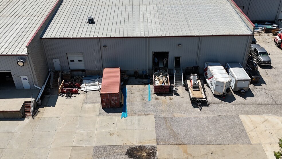 More Photos Of 3130 S 6th St, Lincoln Warehouse For Lease