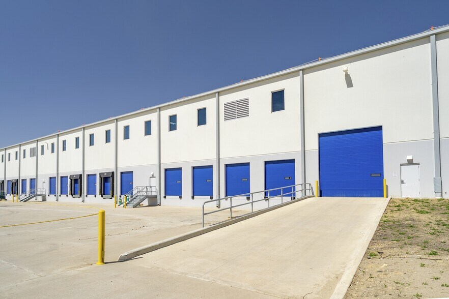 More Photos Of 11653 Decker Ln, Austin Unknown For Sale