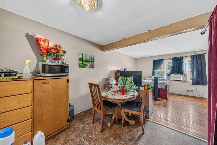 More Photos Of 308 Columbus Pl, New Brunswick Apartments For Sale