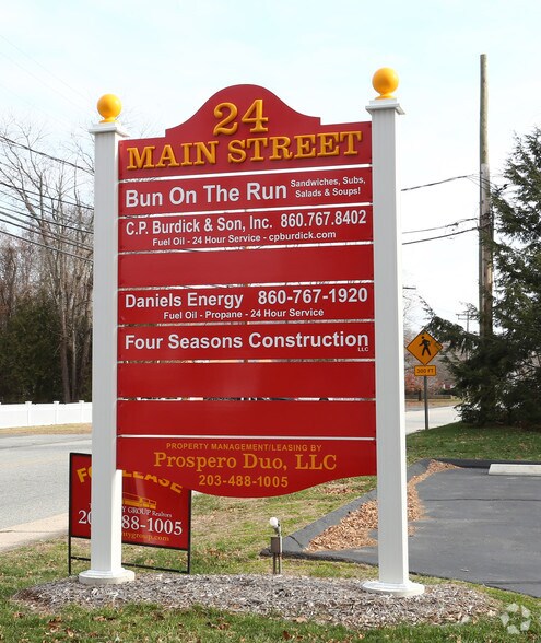 More Photos Of 24 Main St, Centerbrook Loft Creative Space For Lease