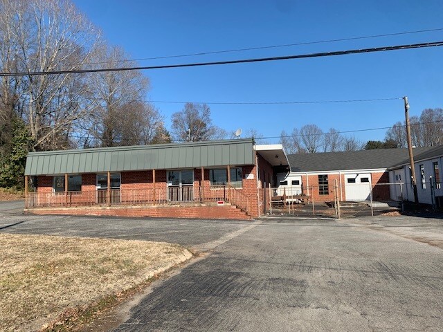 More Photos Of 1814 US Highway 70 SW, Hickory Manufacturing For Sale