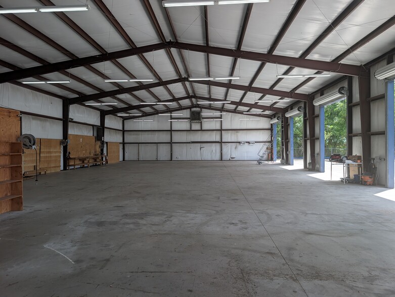 More Photos Of 9755 S. R. Florida 121 S, Macclenny Warehouse For Lease
