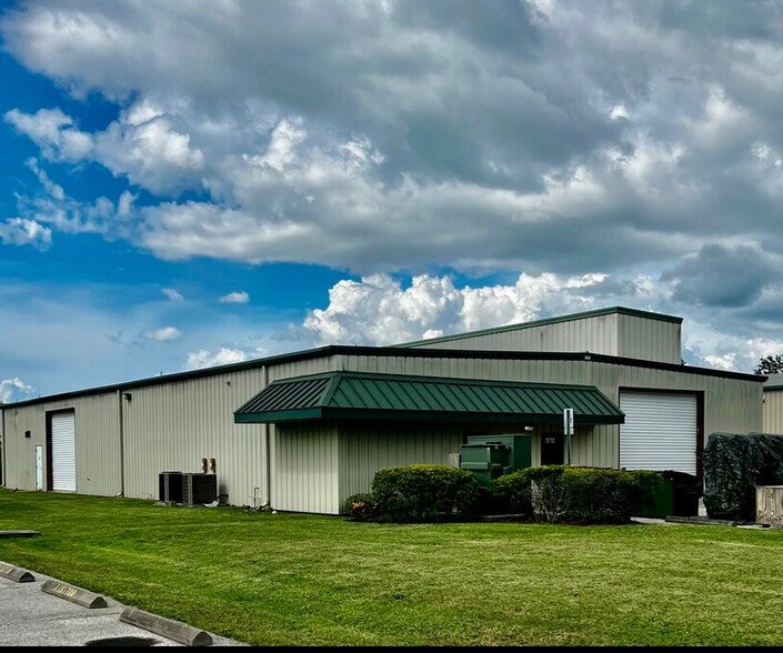 Primary Photo Of 1710 12th St E, Palmetto Warehouse For Lease