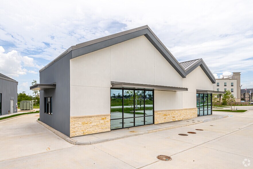 More Photos Of 0 Contraband Pky, Lake Charles Unknown For Lease