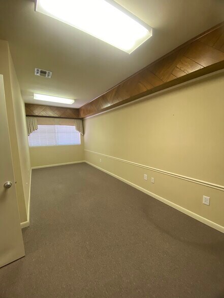 More Photos Of 333-335 Southfield Rd, Shreveport Freestanding For Lease