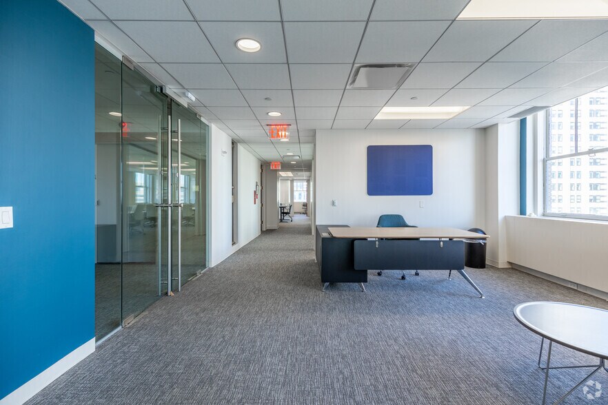 More Photos Of 122 E 42nd St, New York Office For Lease