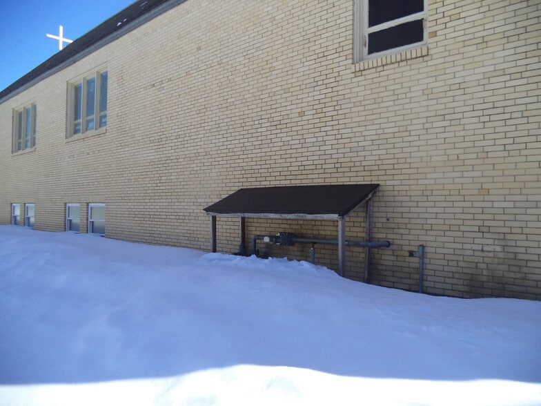 More Photos Of 25 Library St, Hudson Religious Facility For Sale