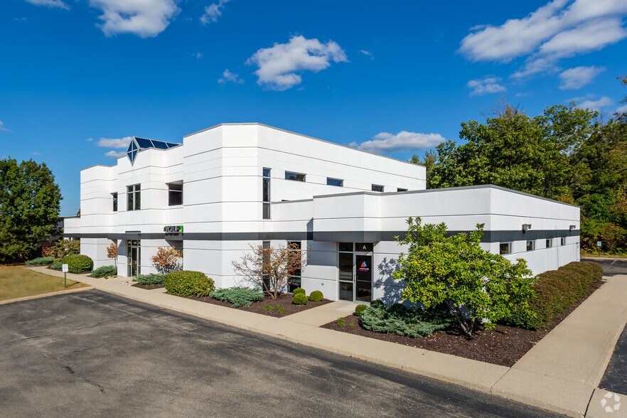 Primary Photo Of 11126 Kenwood Rd, Blue Ash Office For Lease