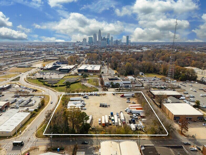 More Photos Of 217 W 24th St, Charlotte Land For Sale