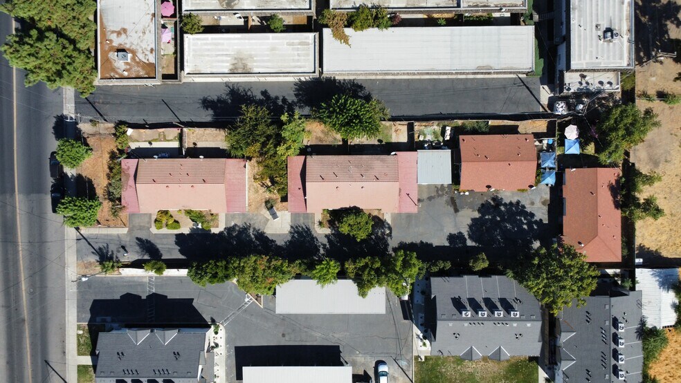 More Photos Of 1036 N Olive Ave, Turlock Apartments For Sale