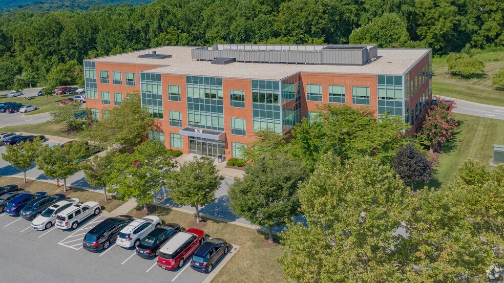 More Photos Of 909 Ridgebrook Rd, Sparks Medical For Sale