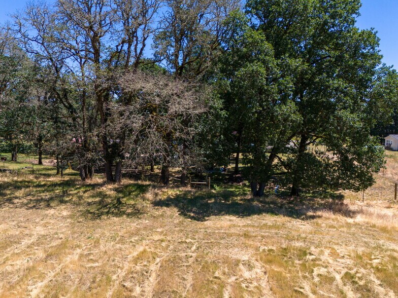 More Photos Of 941 N 2nd St, Jefferson Land For Sale