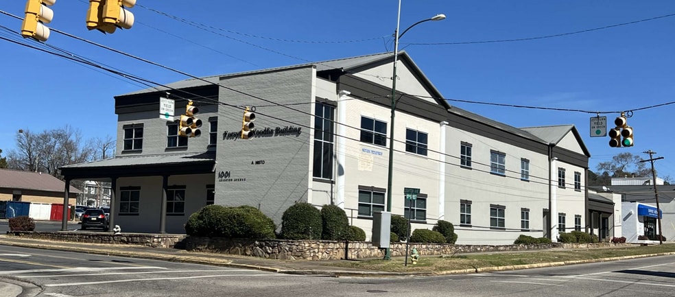 Primary Photo Of 1001 Leighton Ave, Anniston Medical For Lease