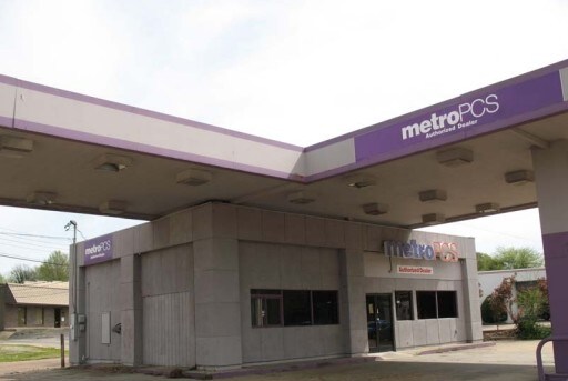 Primary Photo Of 102 Highway 51 S, Covington Convenience Store For Sale