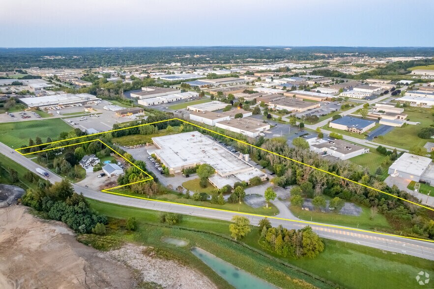 More Photos Of W139N9499 State Highway 145, Menomonee Falls Manufacturing For Sale